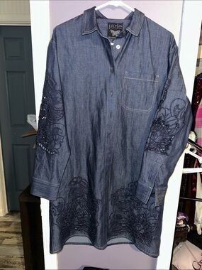 Johnny Was Indigo Denim Embroidered Long Sleeve Shirt Dress